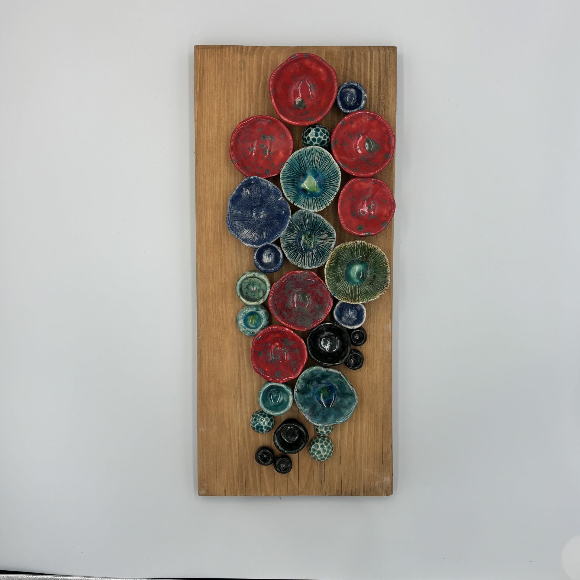 Kırmızı El yapımı Duvar Süsü