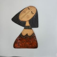 Seramik Kız Duvar Süsü