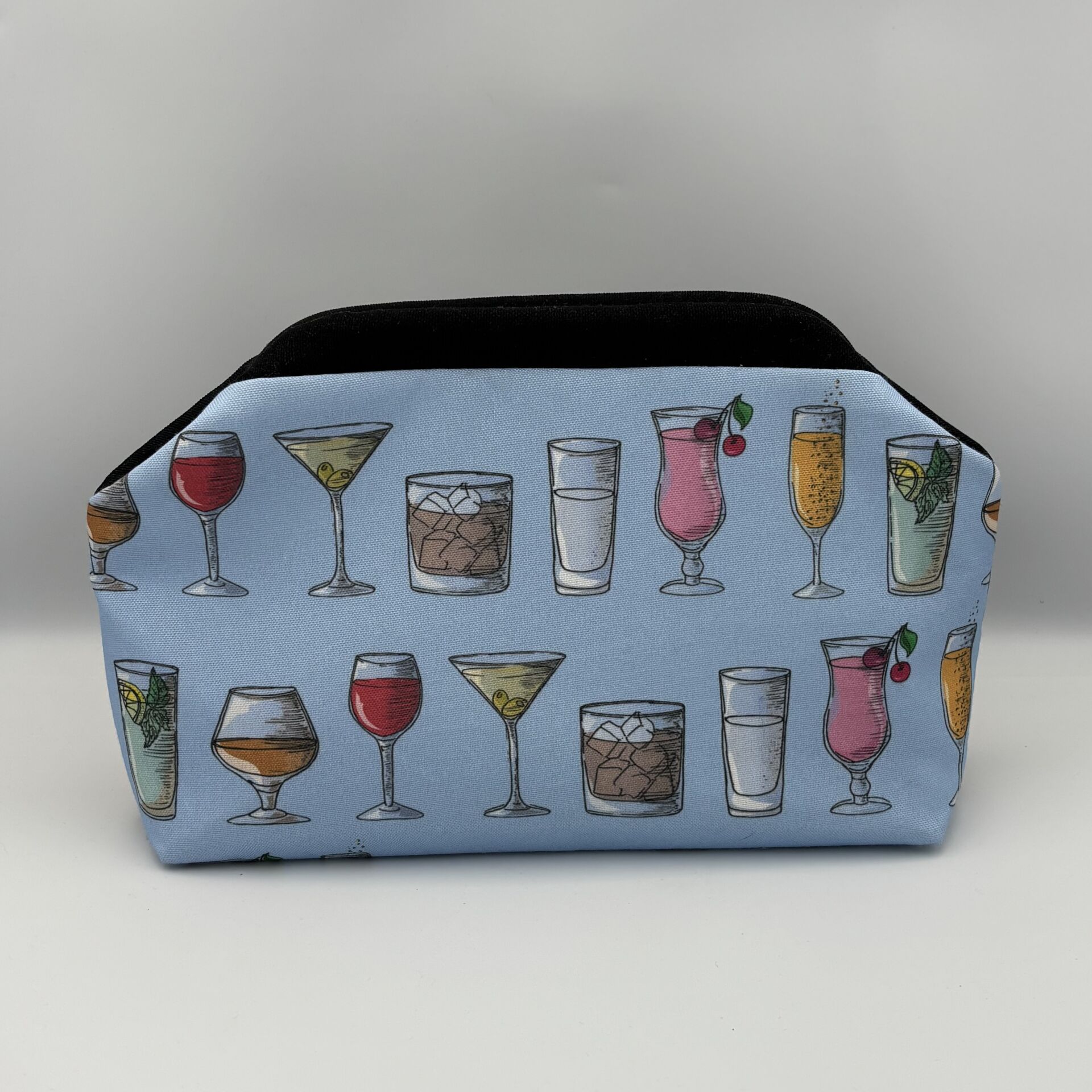 El Yapımı Mıknatıslı Çanta